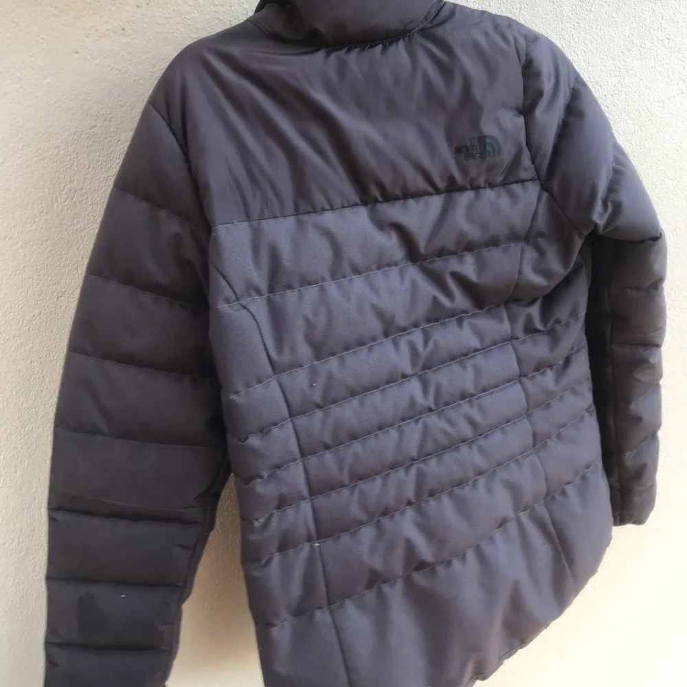 The North Face Women’s Puffer Jacket M - Picture 9 of 9